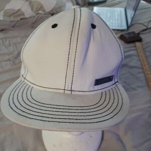 Tony Hawk mens baseball hat cap white with metal logo. No sweat stains.